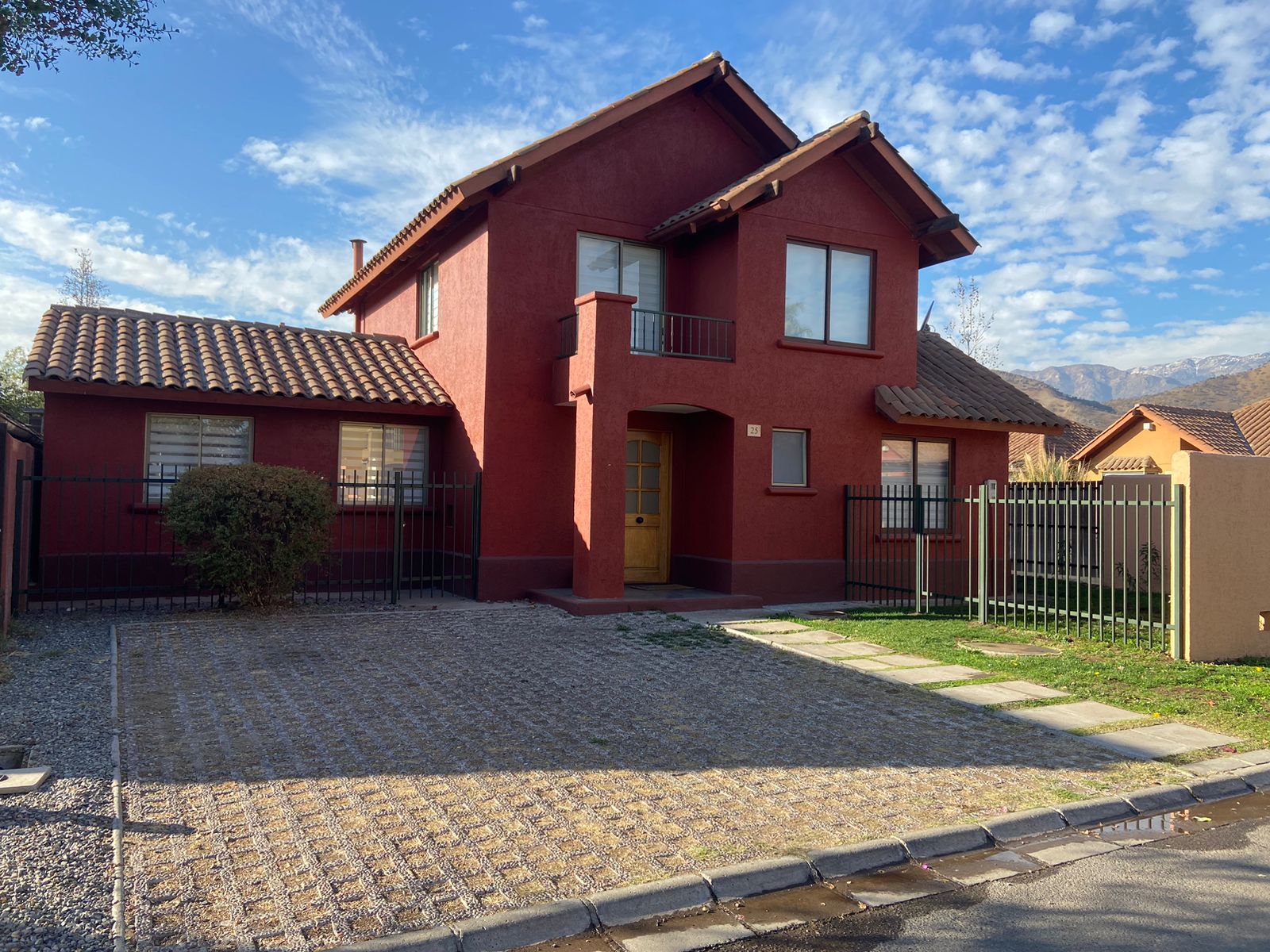 Ayres de Chicureo Colina